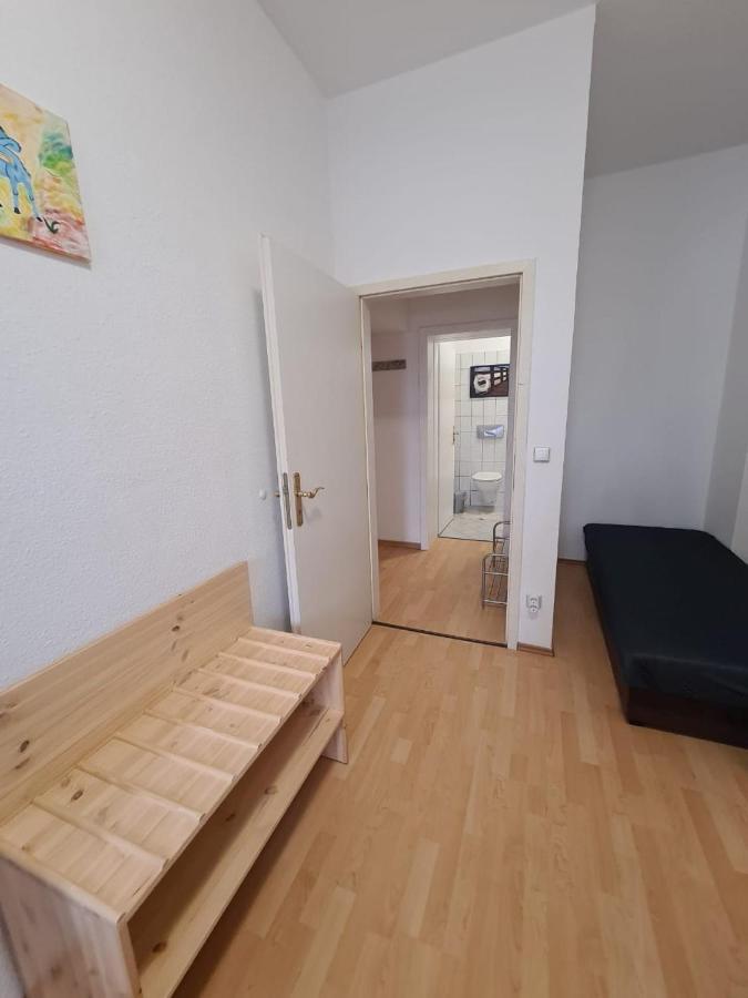 Flex Aparts - 2-Raum Wohnung In Zwickau Mit Balkon Экстерьер фото