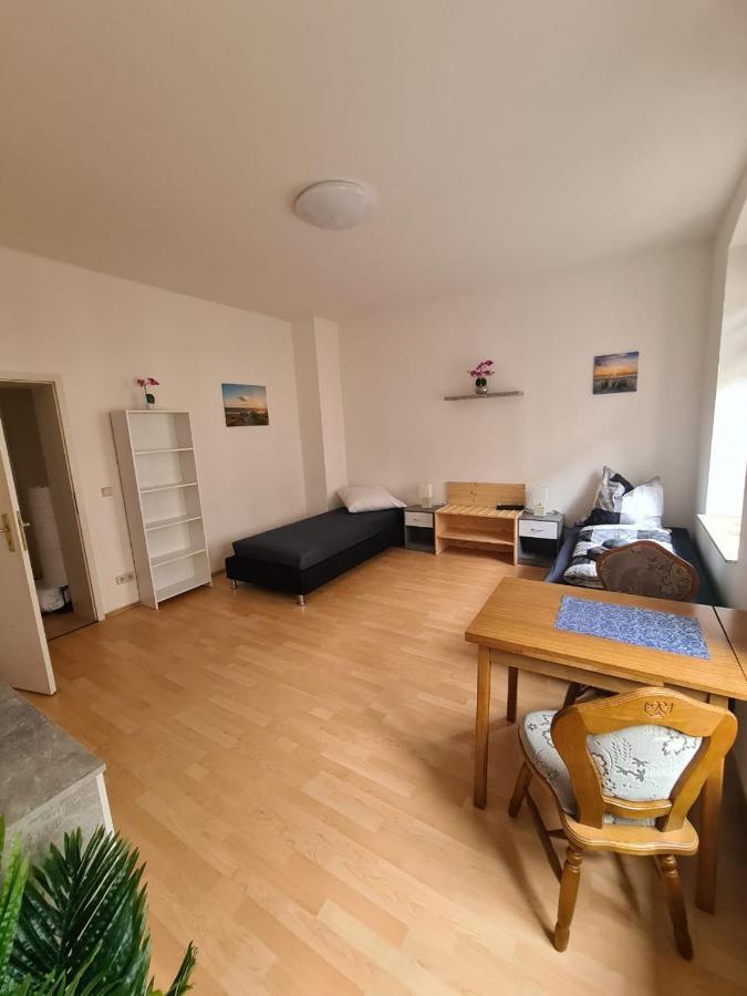 Flex Aparts - 2-Raum Wohnung In Zwickau Mit Balkon Экстерьер фото