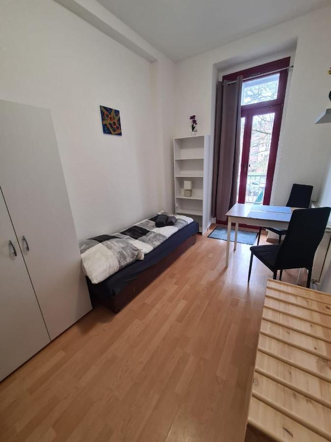 Flex Aparts - 2-Raum Wohnung In Zwickau Mit Balkon Экстерьер фото